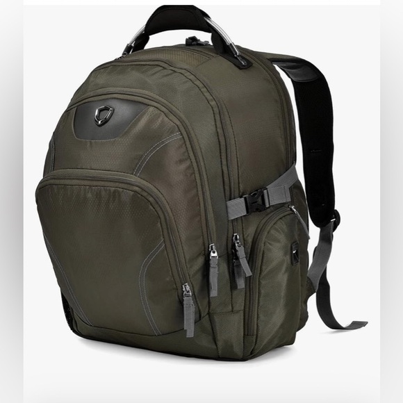 Travelers Choice Backpack. EUC - Picture 2 of 16